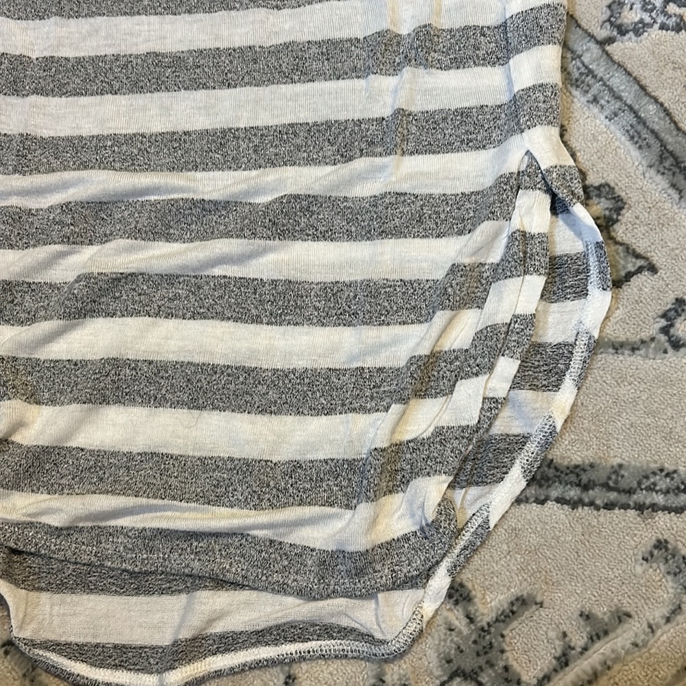 Striped Tee - Picture 4 of 4